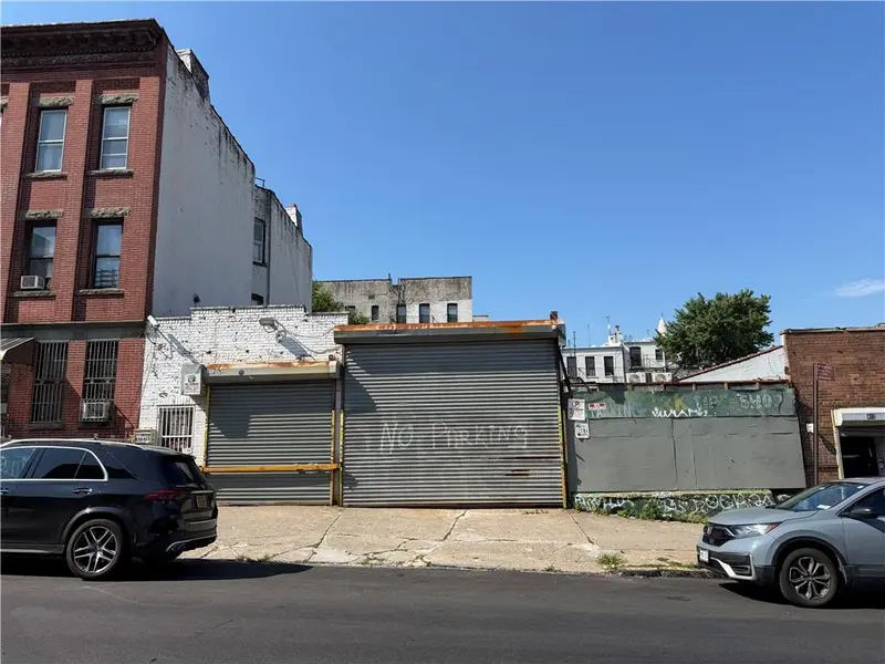 420 39th ST, Brooklyn, NY 11232
