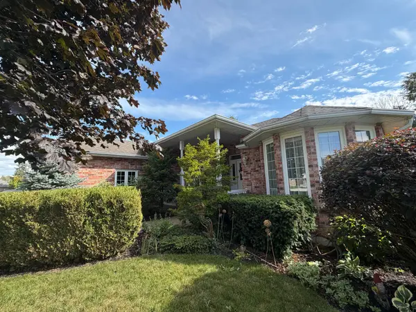 740 Scott ST W, North Perth, ON N4W 1J5