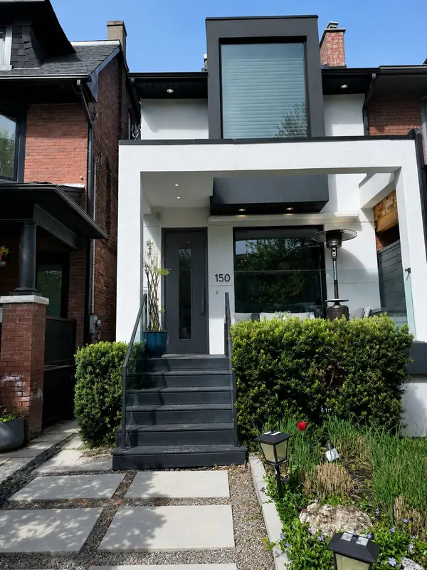 150 Rushton RD, Toronto C02, ON M6G 3J1
