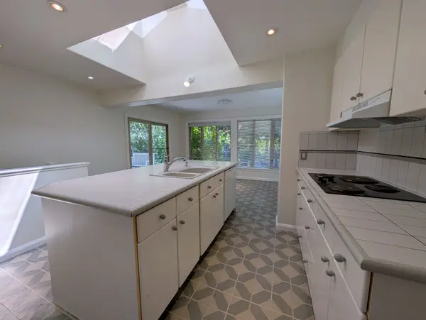 380 Mill ST, Richmond Hill, ON L4C 4B9