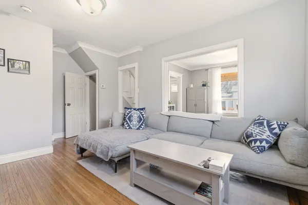 35 Dundas ST, Hamilton, ON L9H 1A1