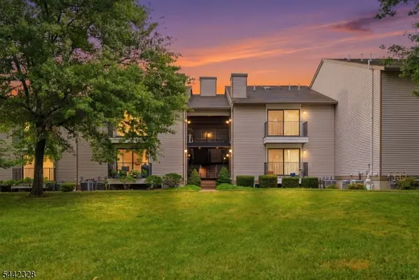 9 Sam Bonnell Dr #9, Union Twp., NJ 08809