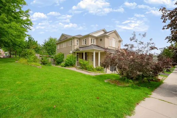 267 Laurentian AVE, Mississauga, ON L4Z 2S4