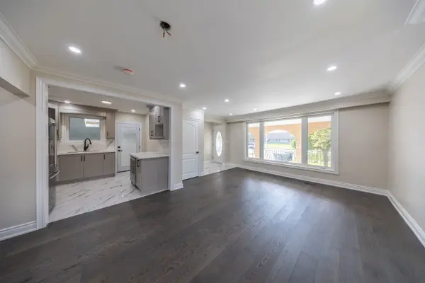 1083 Birchmount RD, Toronto E04, ON M1K 1S6
