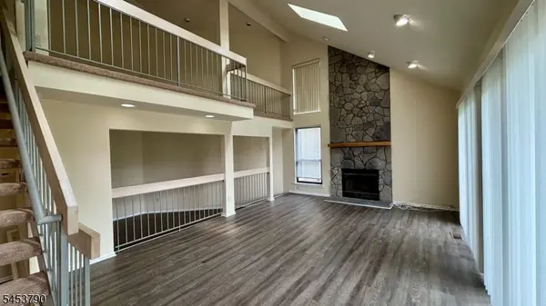 12 Spencer St #12, Franklin Twp., NJ 08873