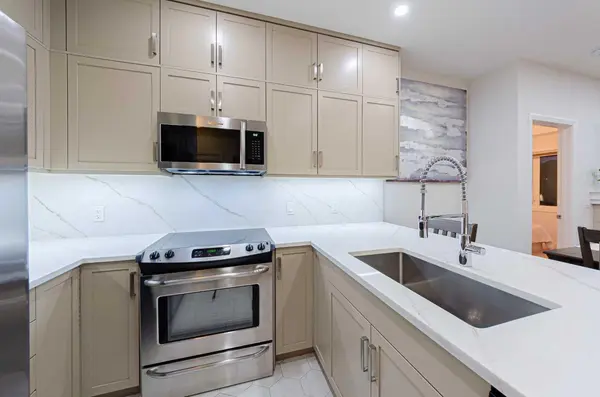 450 Kincora Glen RD NW #3403, Calgary, AB T3R1S2
