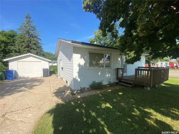 386 4TH AVENUE N, Yorkton, SK S3N 1B6