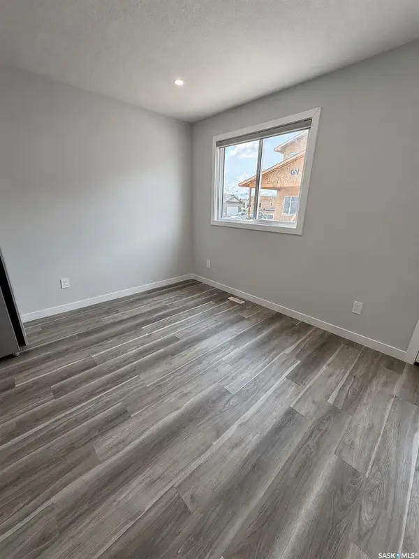 2982 Green Brook ROAD, Regina, SK S4V 3Z6