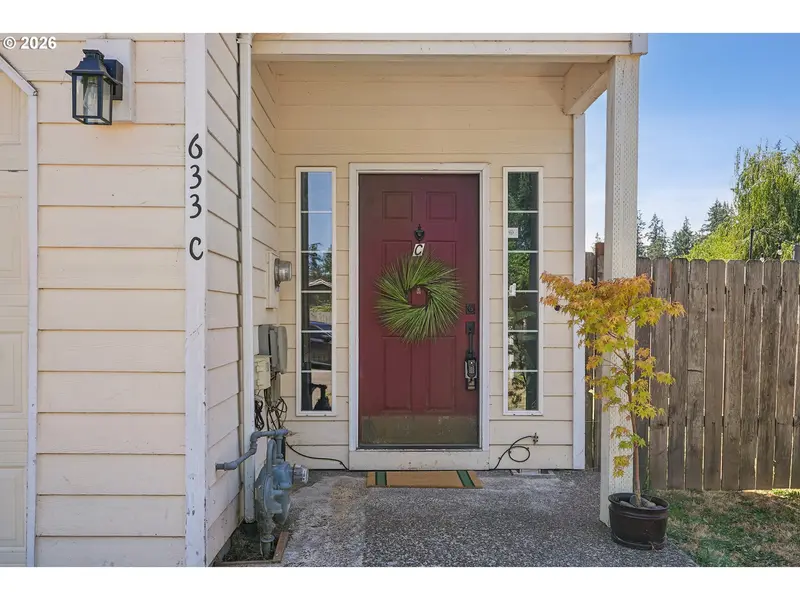 633 N GRANT ST ##C, Newberg, OR 97132