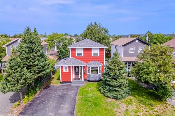 10 Browne Crescent, St. John's, NL A1E 4N4
