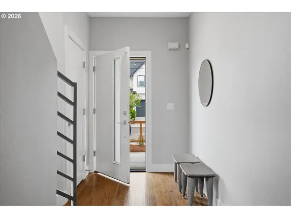 357 NE 75TH AVE, Portland, OR 97213