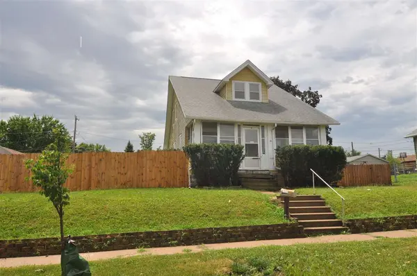 633 SW 19th Avenue, Cedar Rapids, IA 52404