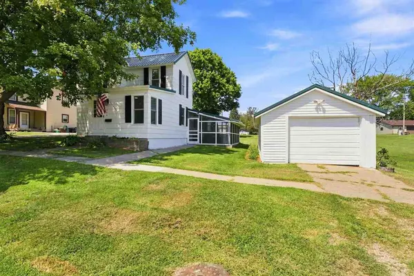 516 Lincoln Street, Ainsworth, IA 52201