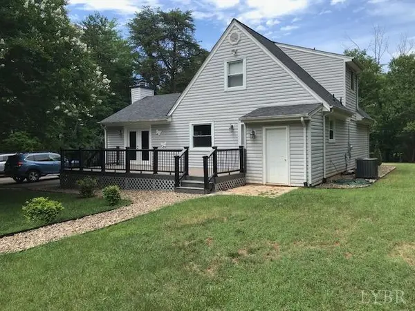 97 Settlers Row, Lynchburg, VA 24504