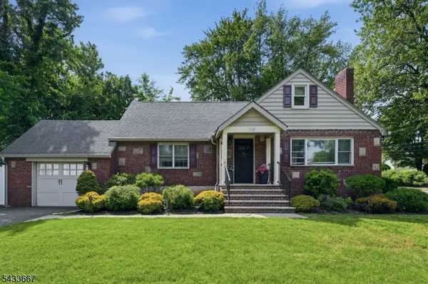 118 Wortendyke Ave, Emerson Boro, NJ 07630