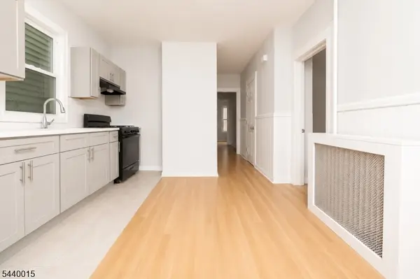 66 Isabella Ave, Newark City, NJ 07106