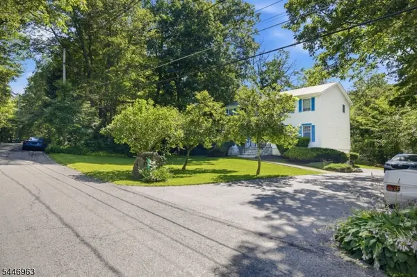 2057 Lakeside Dr, Vernon Twp., NJ 07422