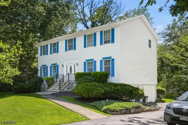 2057 Lakeside Dr, Vernon Twp., NJ 07422