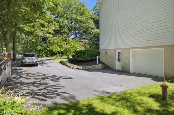 2057 Lakeside Dr, Vernon Twp., NJ 07422