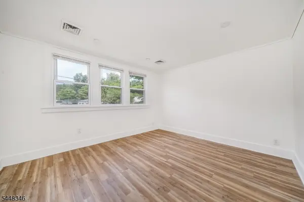 57 River Rd #2, Chatham Boro, NJ 07928