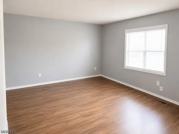 159 Riva Dr #7, Mansfield Twp., NJ 07840