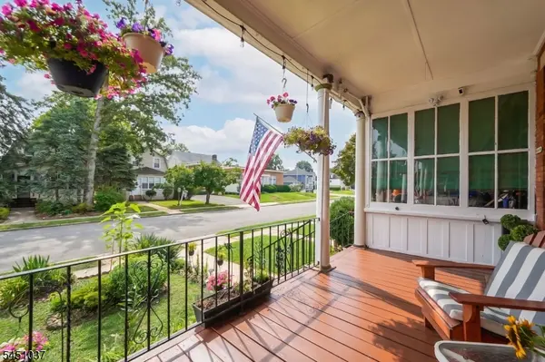 1376 Bryant St, Rahway City, NJ 07065