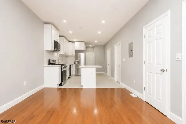 734 Summer Ave First Floor #1, Newark City, NJ 07104