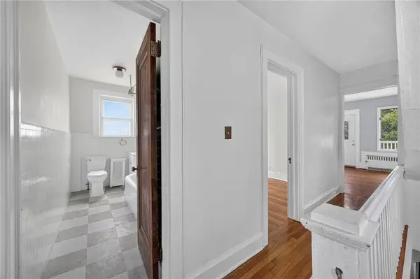 248 Beach 131st ST, Belle Harbor, NY 11694