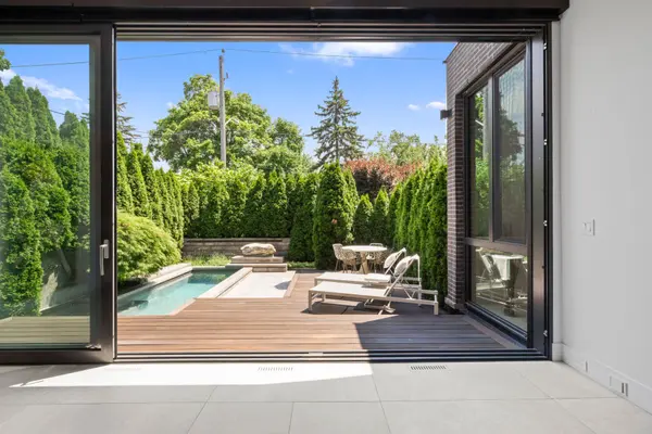 108 Stratford CRES, Toronto C12, ON M4N 1C6