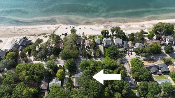 2225 Tiny Beaches RD S, Tiny, ON L0L 1P1