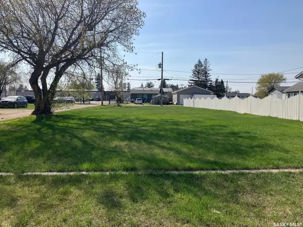 106 4th STREET N, Nipawin, SK S0E 1E0