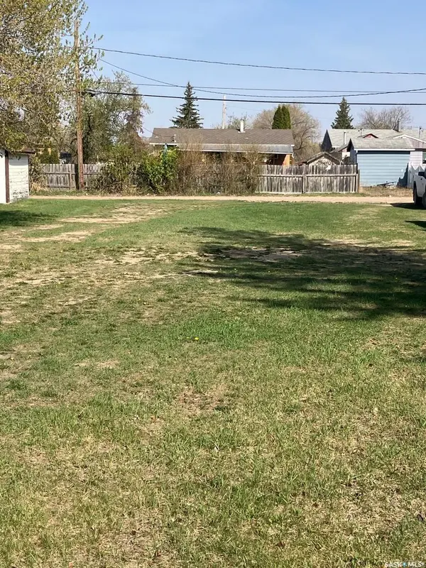 111 3rd STREET N, Nipawin, SK S0E 1E0