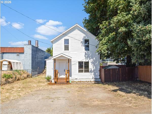 1108 W 14TH ST, Vancouver, WA 98660