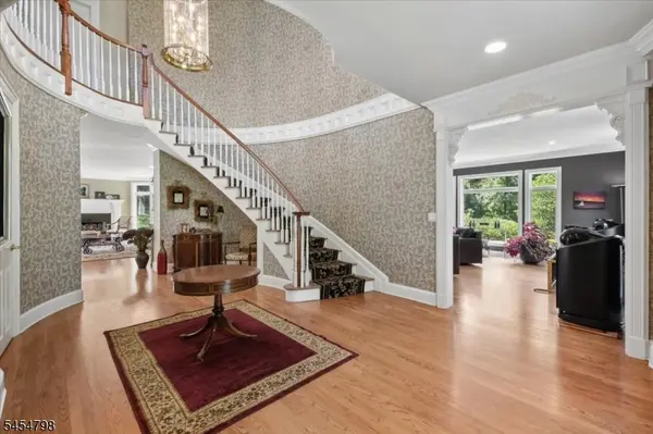 7 Martin Ln, Mendham Twp., NJ 07960