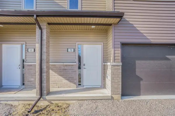 48 MAGNOLIA Lane, Chatham, ON N7M 0W7