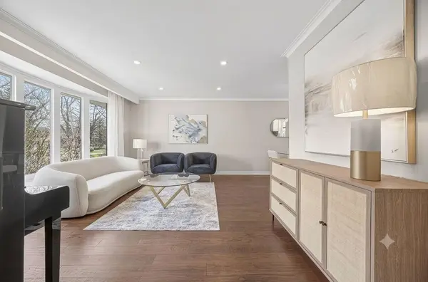 6 Willowgate DR #Main Floor, Markham, ON L3P 1G2
