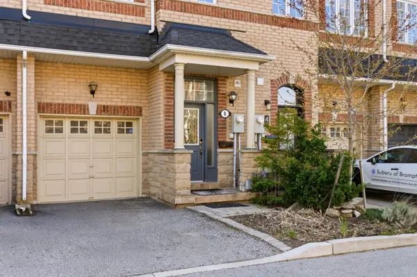 6 Purple Finch CT, Brampton, ON L6X 5A3