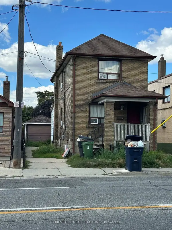 666 Jane ST, Toronto W03, ON M6N 4A7