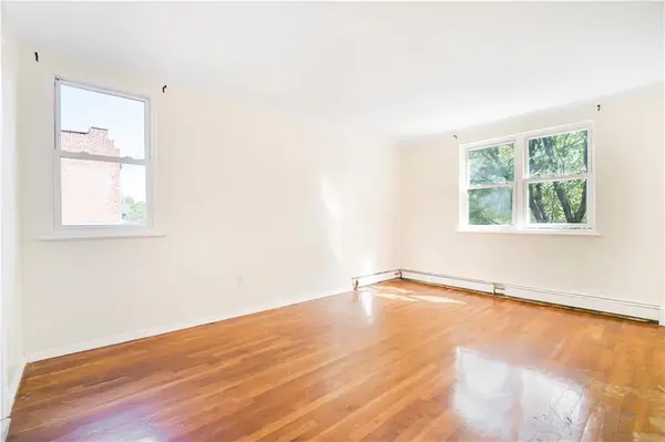724 East 82nd ST, Brooklyn, NY 11236