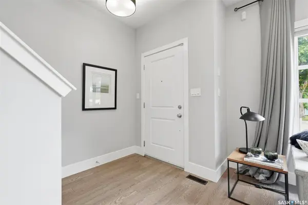 1513 Prince Of Wales AVENUE, Saskatoon, SK S7K 3E1