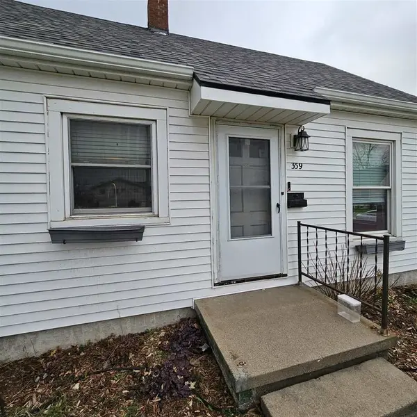 359 15th Ave SW, Cedar Rapids, IA 52404