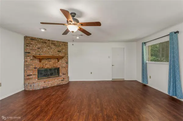 807 Francais Drive, Shreveport, LA 71118
