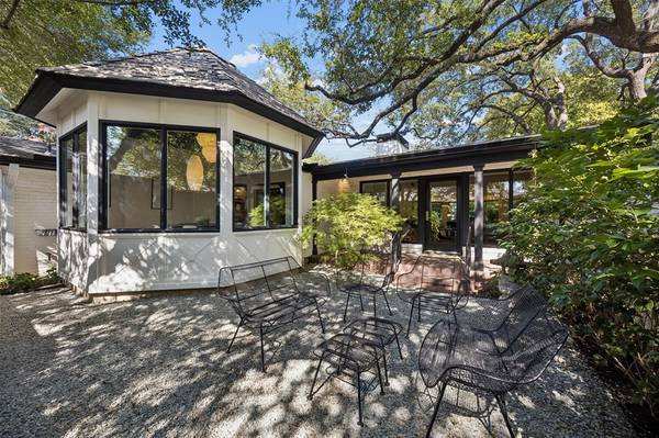 5343 Southern Avenue, Dallas, TX 75209