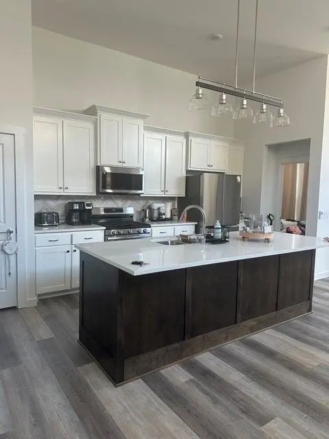 2621 Chablis Drive, Grand Prairie, TX 75054