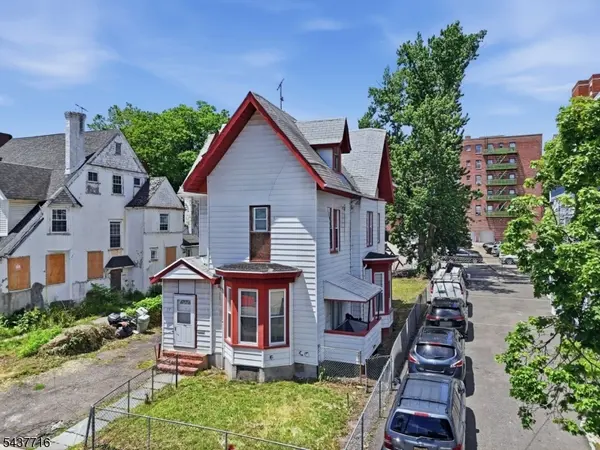 79 Cleveland St, City Of Orange Twp., NJ 07050