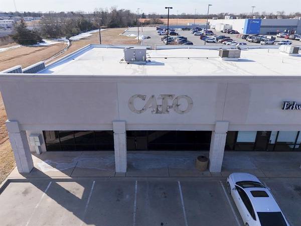 2001 N State Highway 121, Bonham, TX 75418