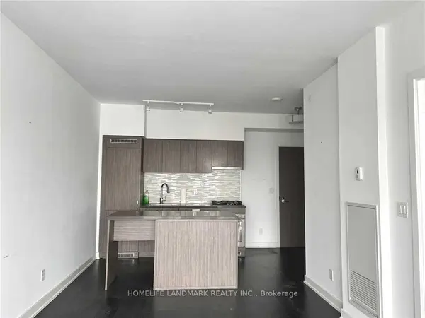501 St Clair AVE W #1604, Toronto C02, ON M5P 0A2