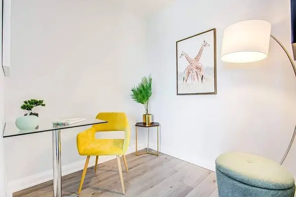 155 Yorkville AVE #2307, Toronto C02, ON M5R 1C4
