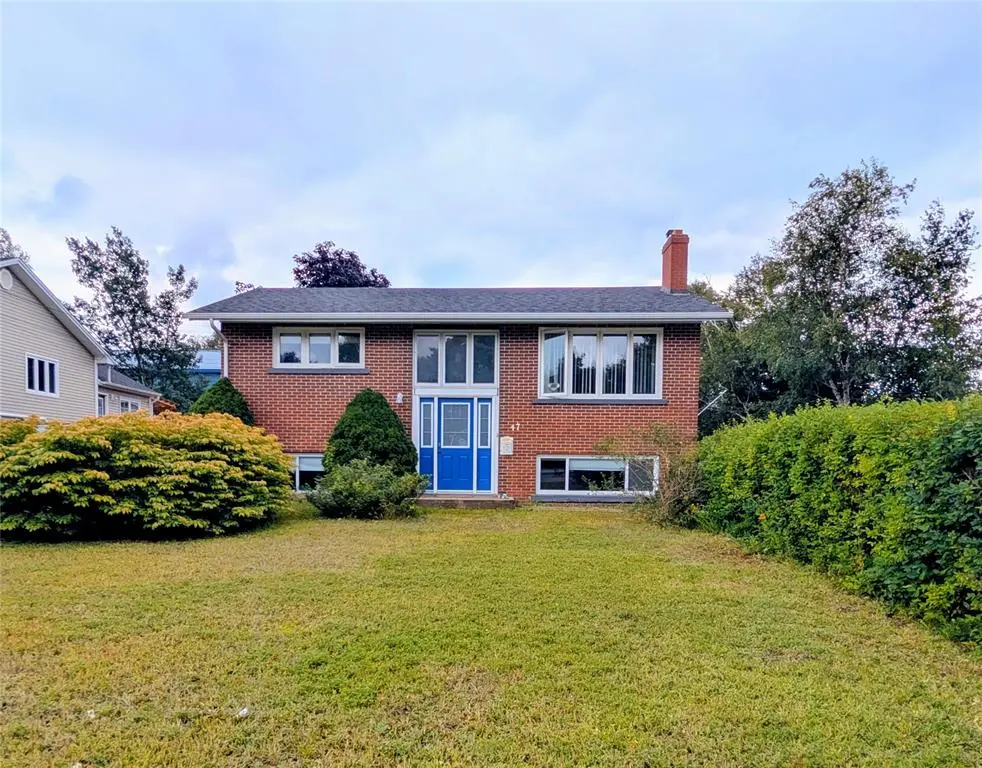 47 Grandy Avenue, Gander, NL A1V1B3