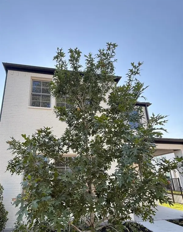 105 Magnolia Lane, Westworth Village, TX 76114